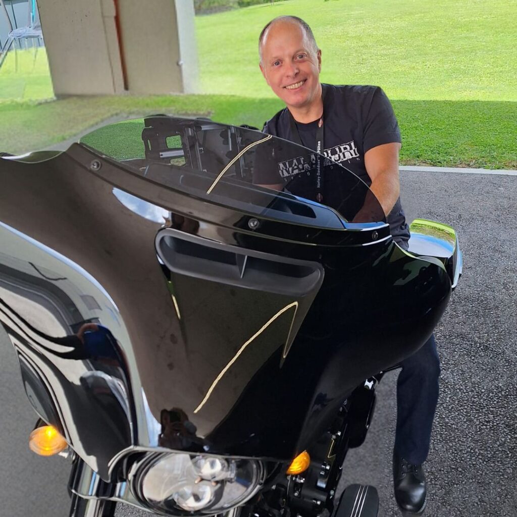 Foto Thomas Naderer privat auf seiner Harley Davidson